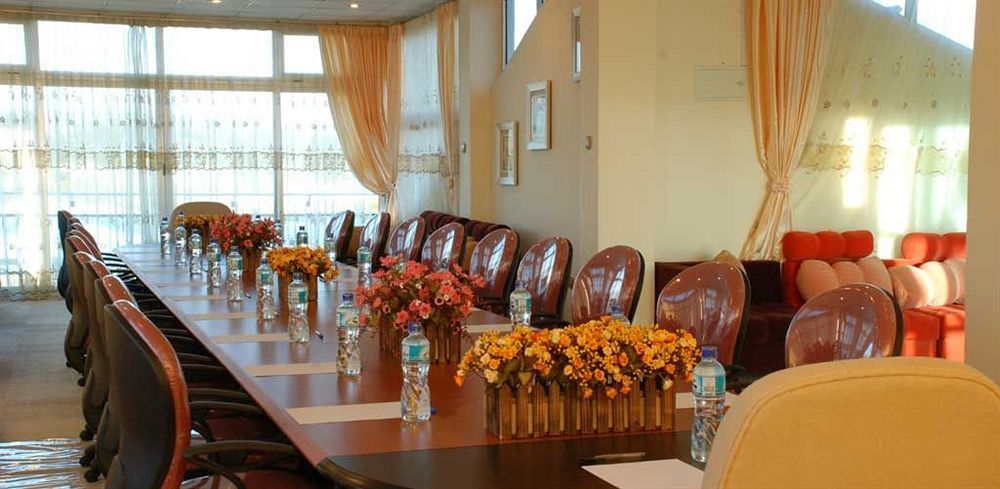 Dimitri Hotel Addisz-Abeba Kültér fotó